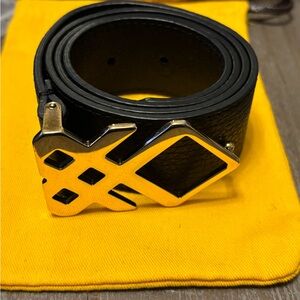 Burberry Check Black Belt with Logo Gold Buckle Size 75/30